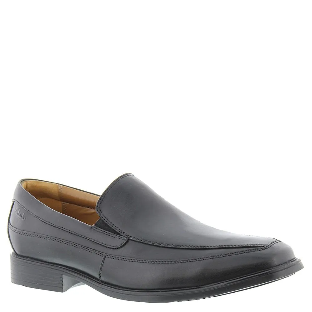 Clarks Men's Tilden Free Loafer, Black Leather, 10