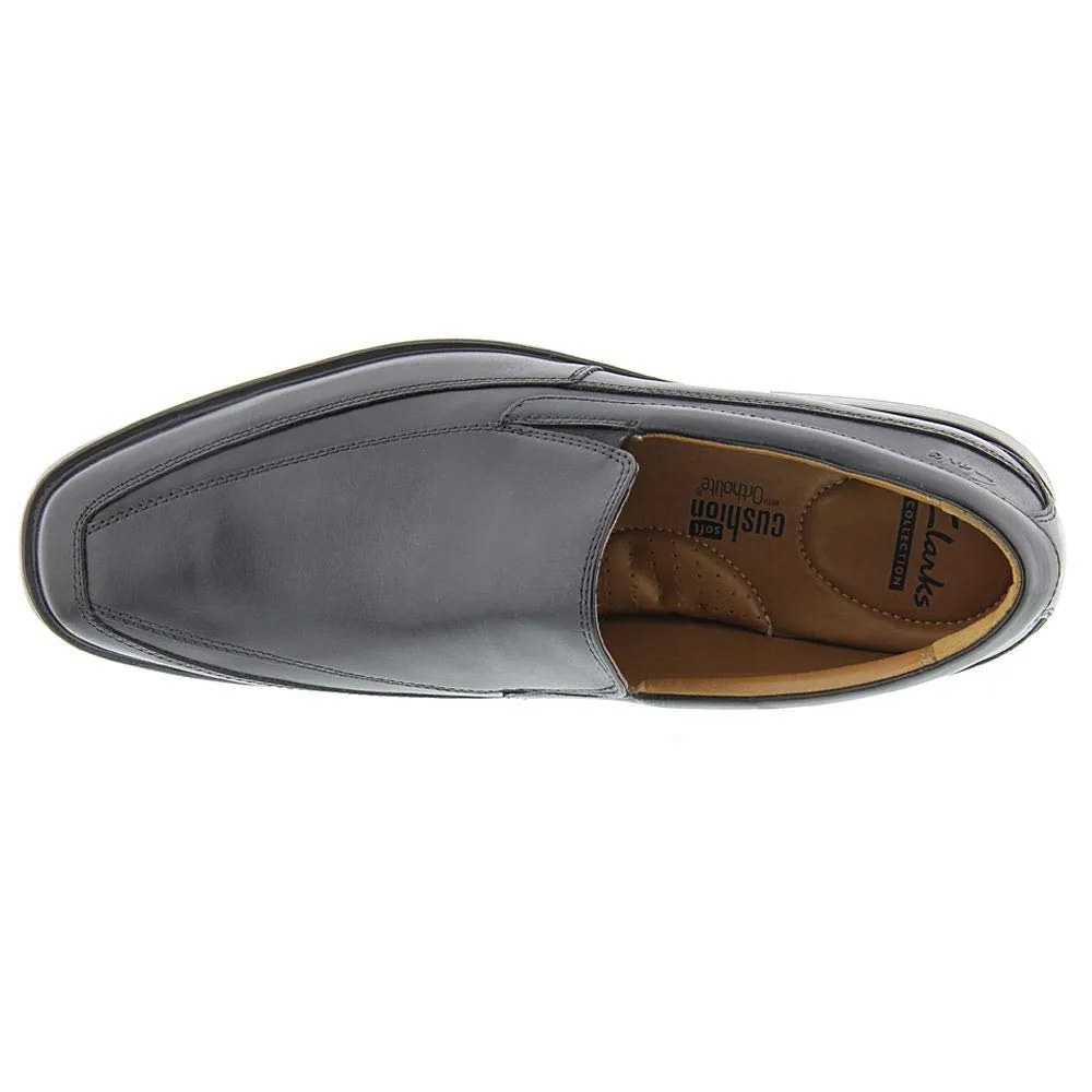 Clarks Men's Tilden Free Loafer, Black Leather, 10