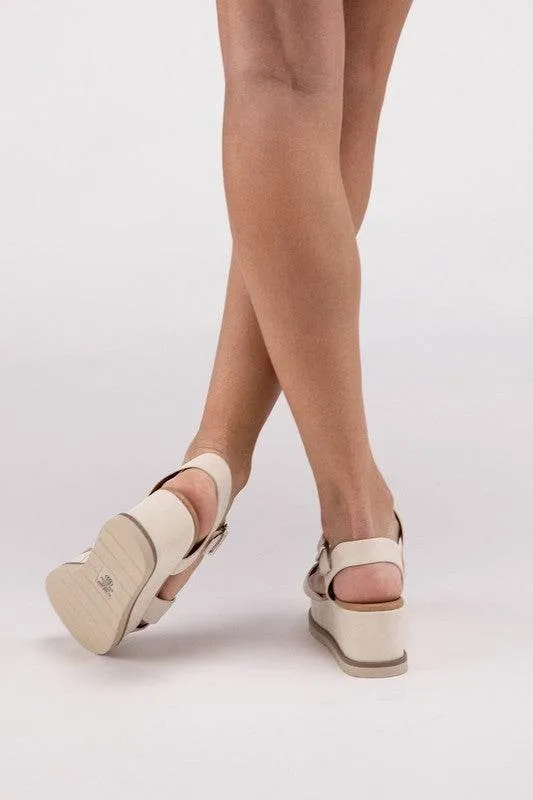 Fortune Dynamic Chic Clever-S Cross Strap Wedge Sandals