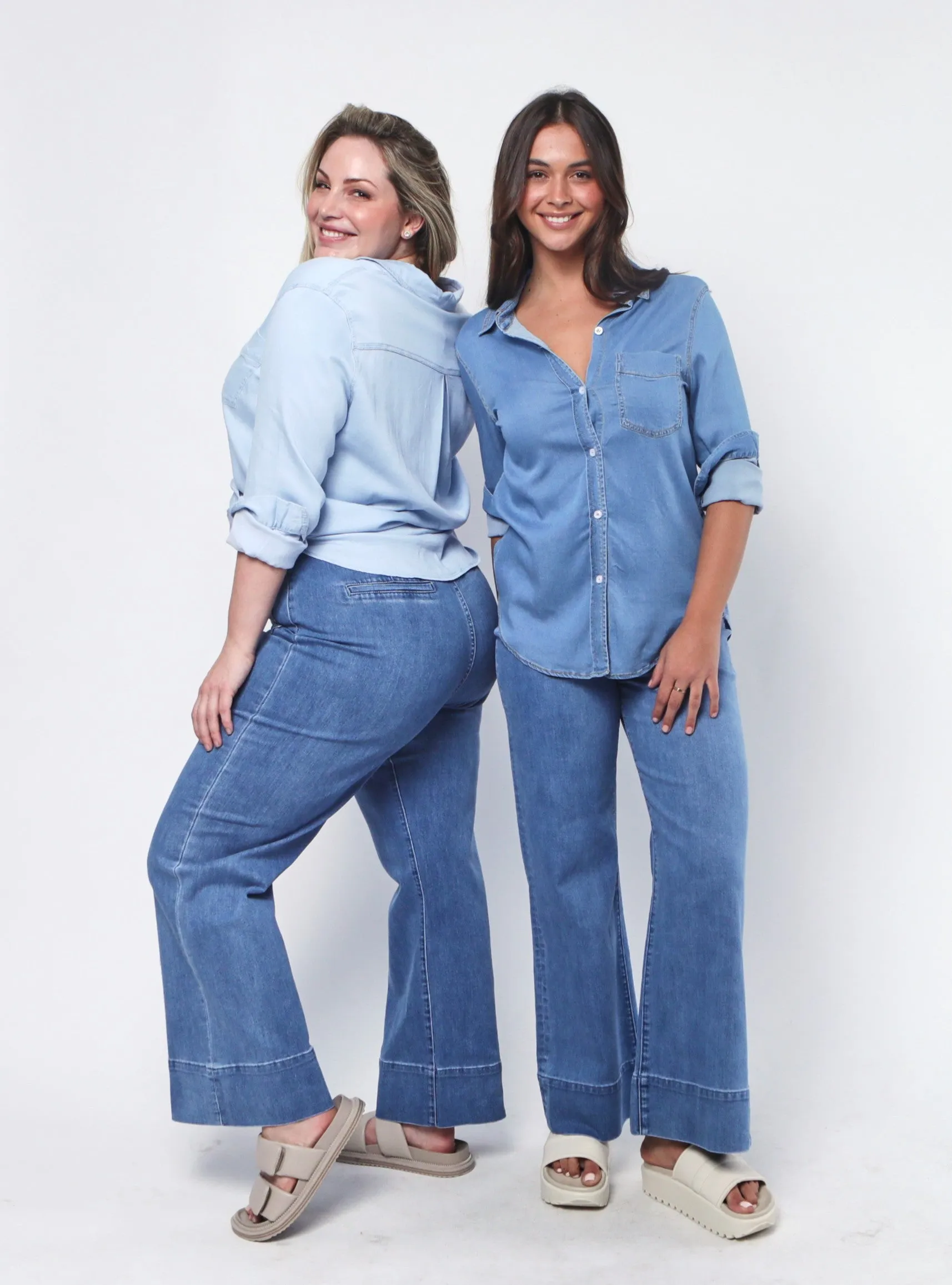 Milan Flare Jeans - Blue