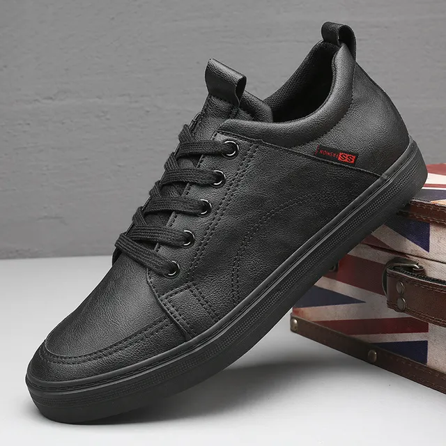 Spring New Products Men's Casual Shoes Outdoor Non-Slip Shoes Fashion Lightweight Sneakers Black Pu Leather Trendy Spotting