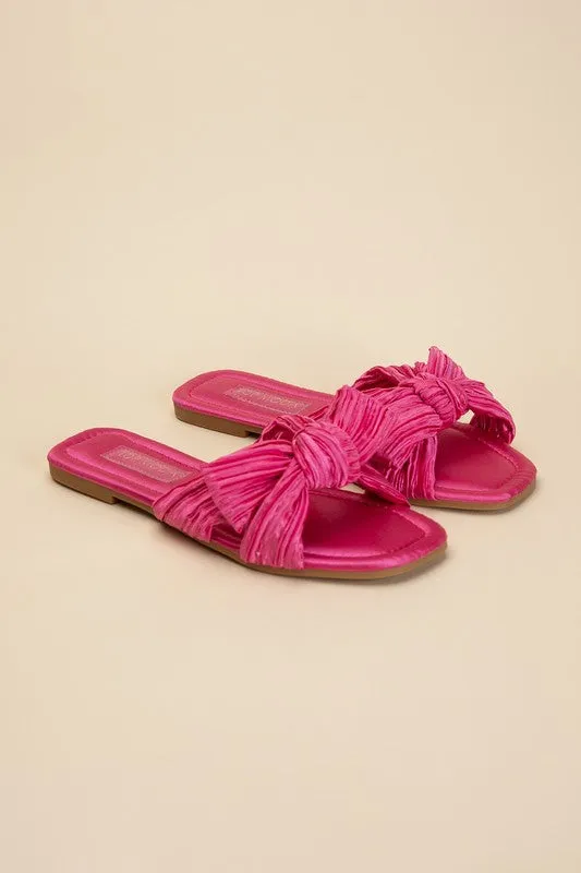 Très Chic Bow Decor Crinkle Satin Flat Sandals